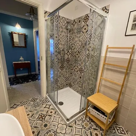 Apartment Back To The Past